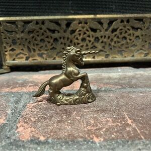 Vintage Solid Brass Unicorn Figurine - Elegant Home Accent/paper weight